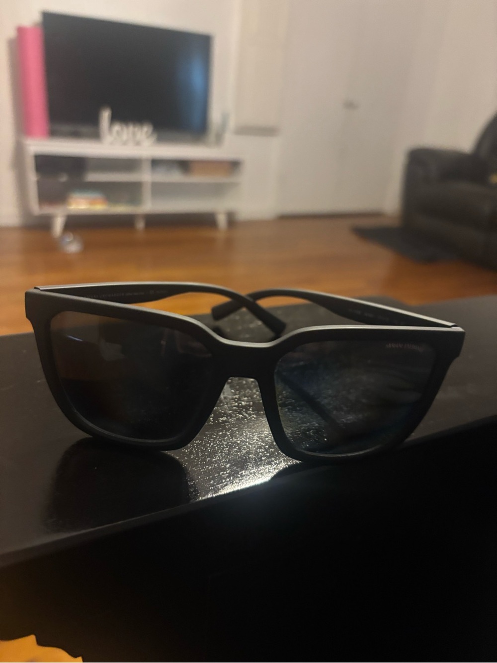 Unisex Black Swim Sunglasses - Classic Polarized Style